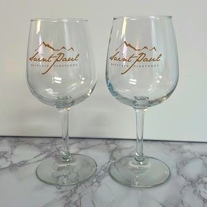 Saint Paul Mountain Vineyards 🛍️